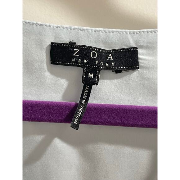 ZOA New York Light Blue V-Neck Blouse - EUC M - Picture 2 of 6